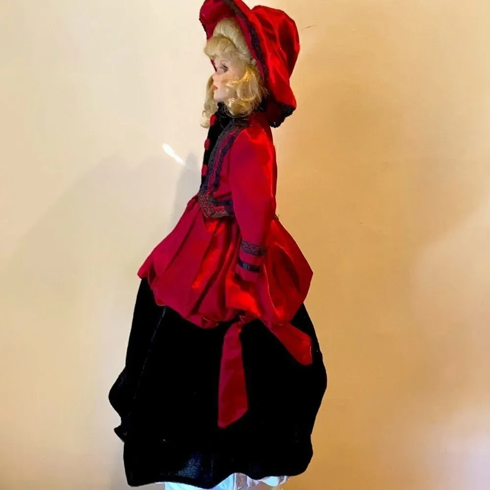 Heritage mint 1996 Porcelain doll 18 inches